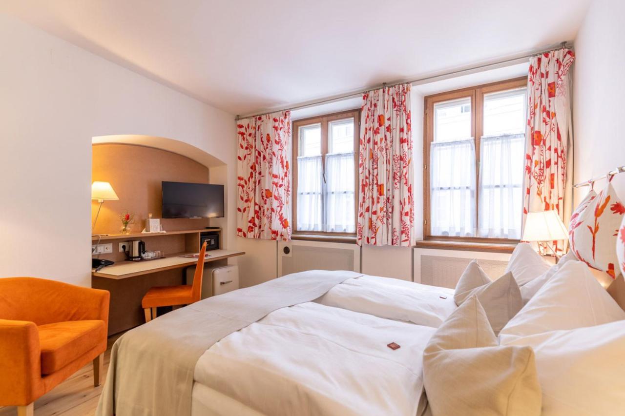Hotel Wolf 4*